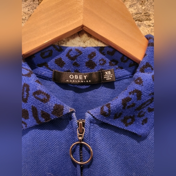 Obey matching set. Polo cropped top with pleated knit skirt. - Picture 5 of 5